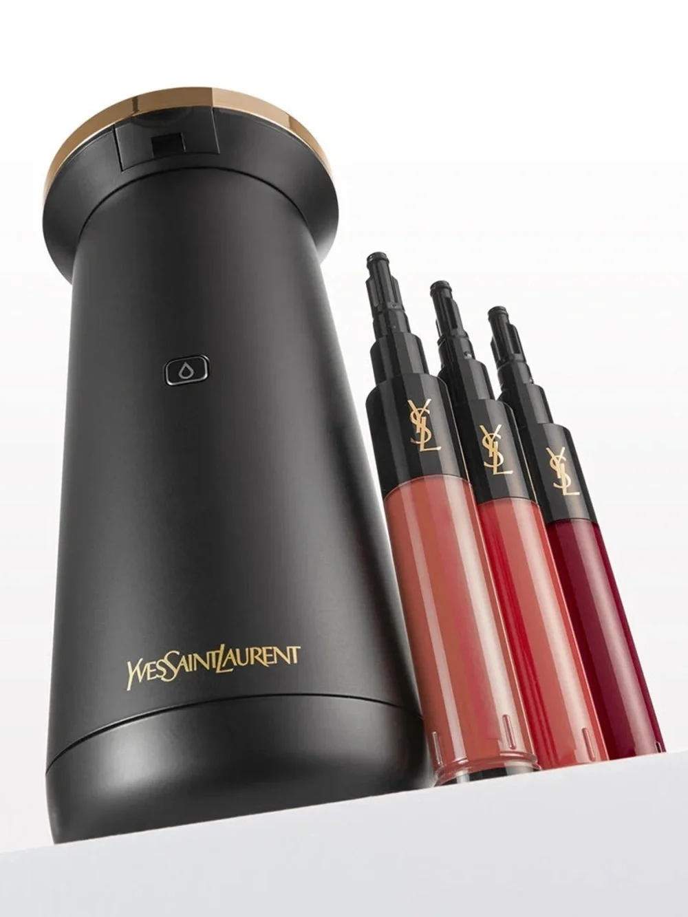 Yves Saint Laurent: YSL Rouge Sur Mesure Custom Lipstick Maker
